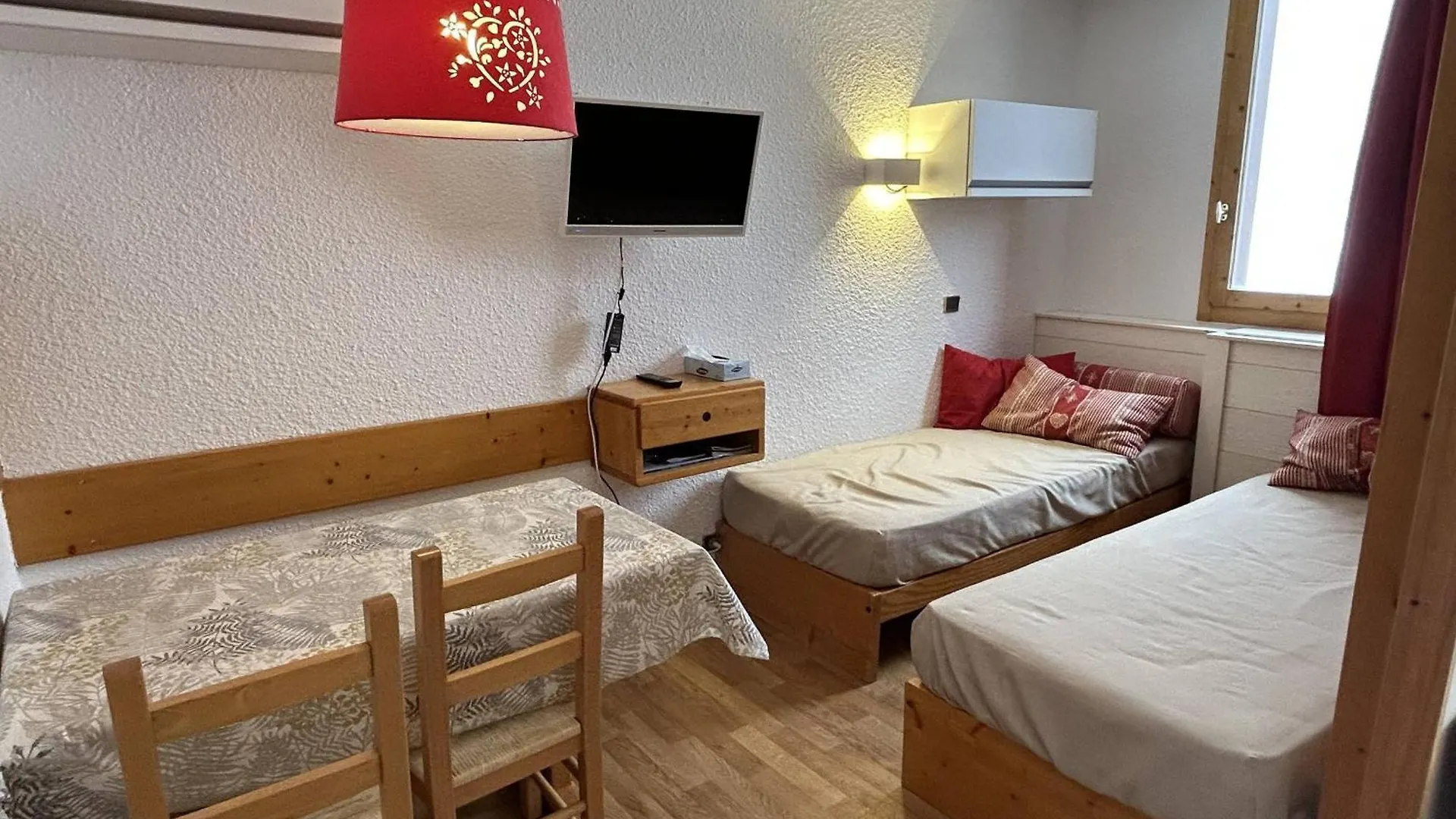 Appartement Divisible, Renove, Au Pied Des Pistes Avec Cuisine Equipee - Fr-1-355-253 Les Allues Apartment